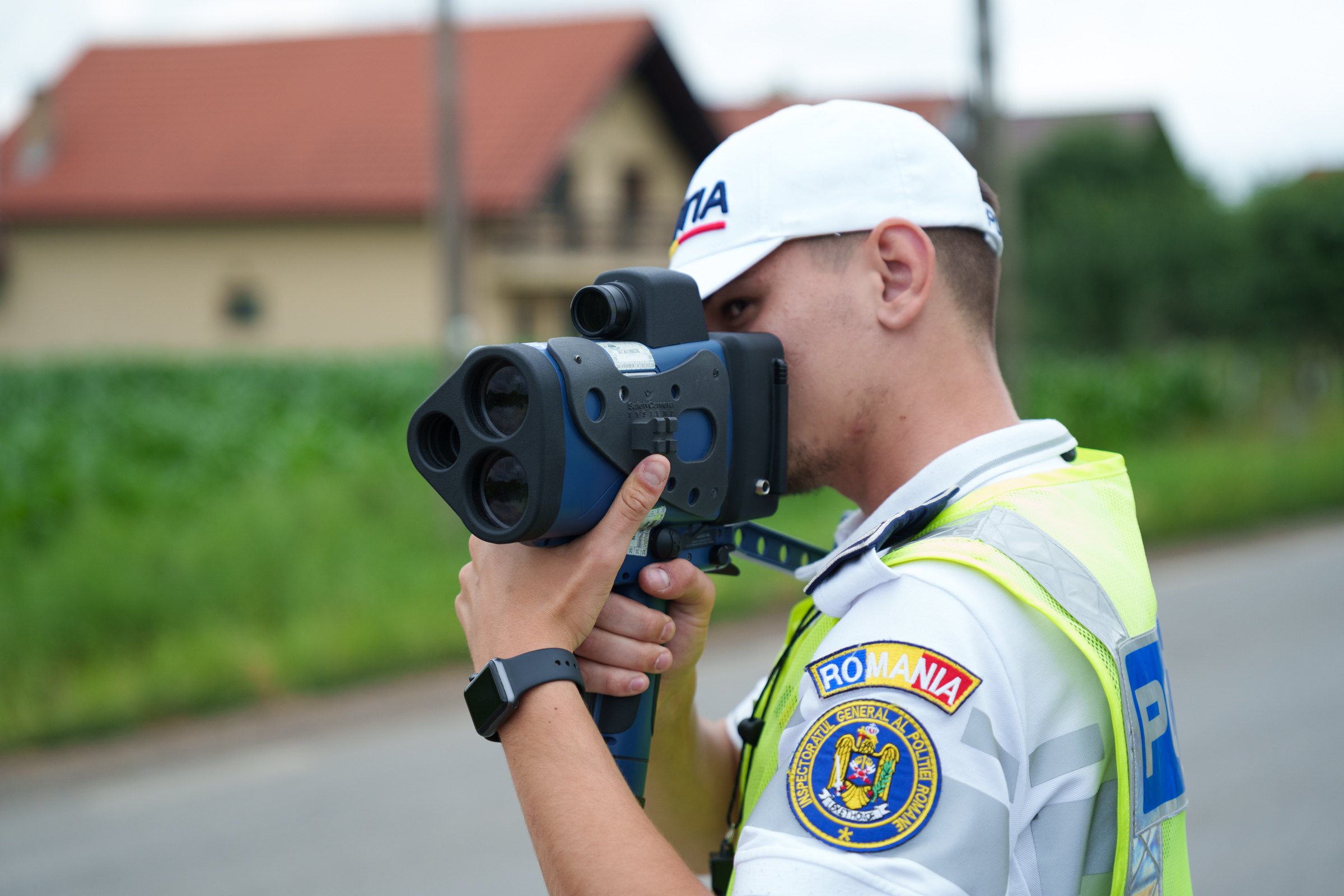 Rendőri felvezetéssel kísérték kórházba a gyorshajtó sofőrt, hogy megmentse az apját