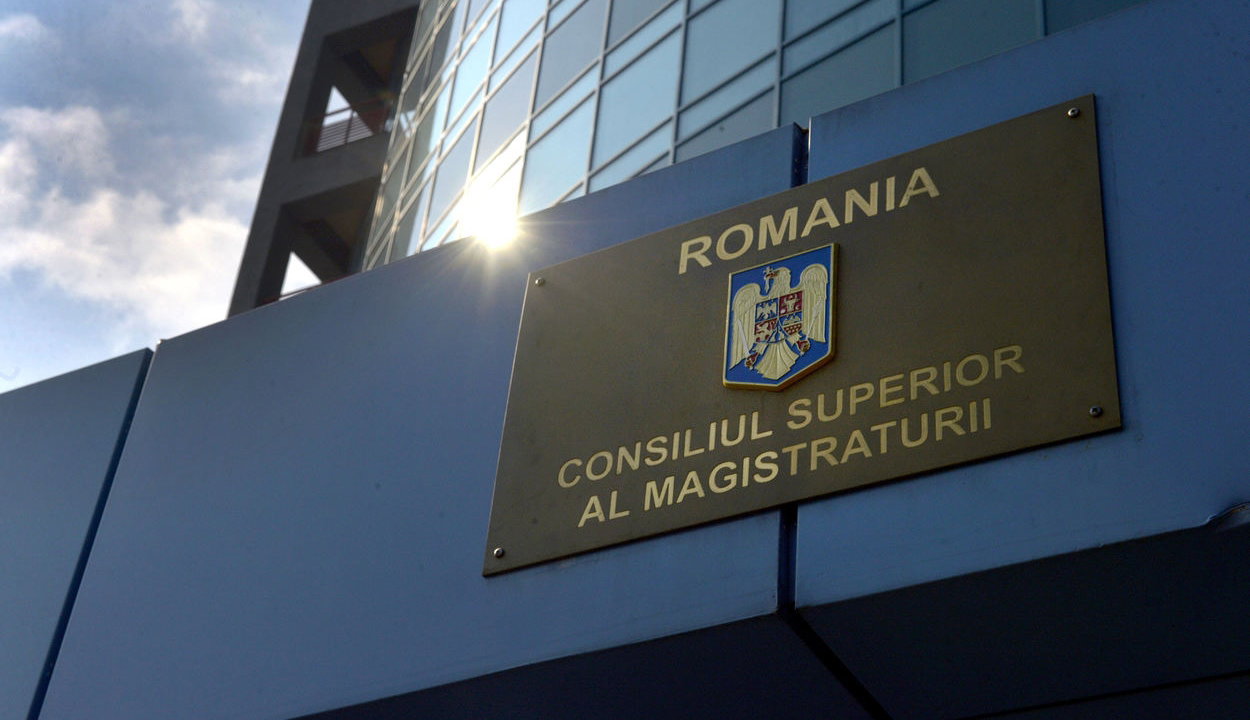 Komoly lépésre szánta el magát a legfelsőbb bíróság: ellent mondott a kormánynak