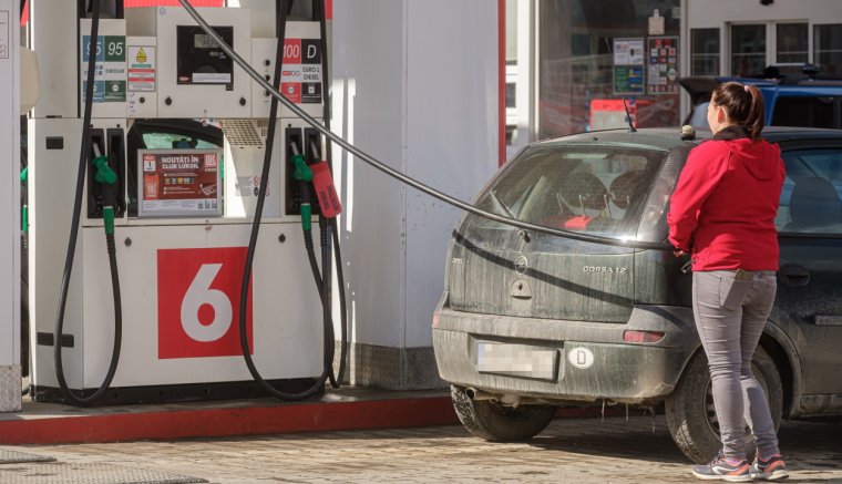 Eladja nemzetközi eszközeit a szankciók miatt a Lukoil