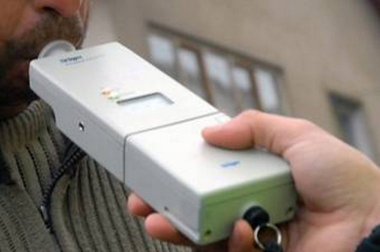 Súlyosan ittas állapotban ült volánhoz egy alsókocsobai férfi