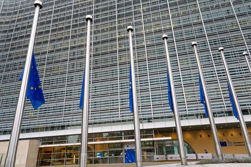 Ingatlanpanama? Razziát tartott a rendőrség az Európai Bizottságnál