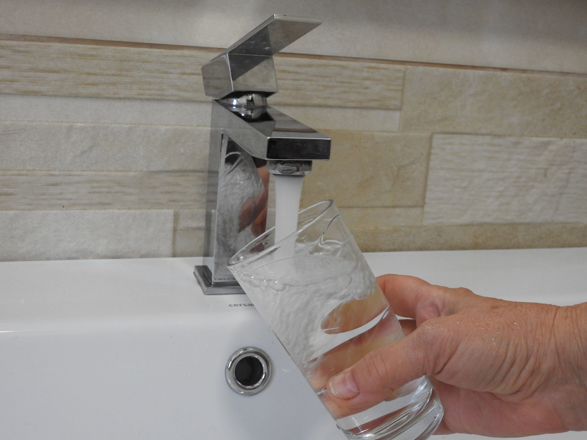 Fél napra leáll a vízszolgáltatás Nagyvárad egy részén – érdemes előre tartalékolni