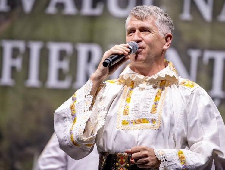 A volt papot nemcsak szexuális bántalmazással vádolják, hanem drogkereskedelemmel is