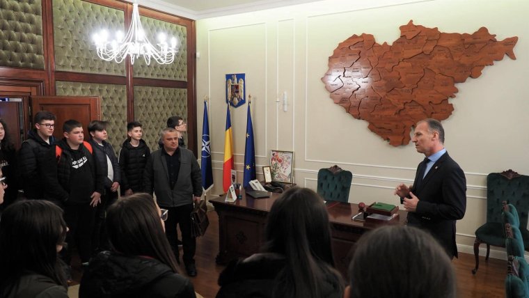 Visszatérhet hivatalába a Szilágy megyei tanács korrupcióval gyanúsított elnöke