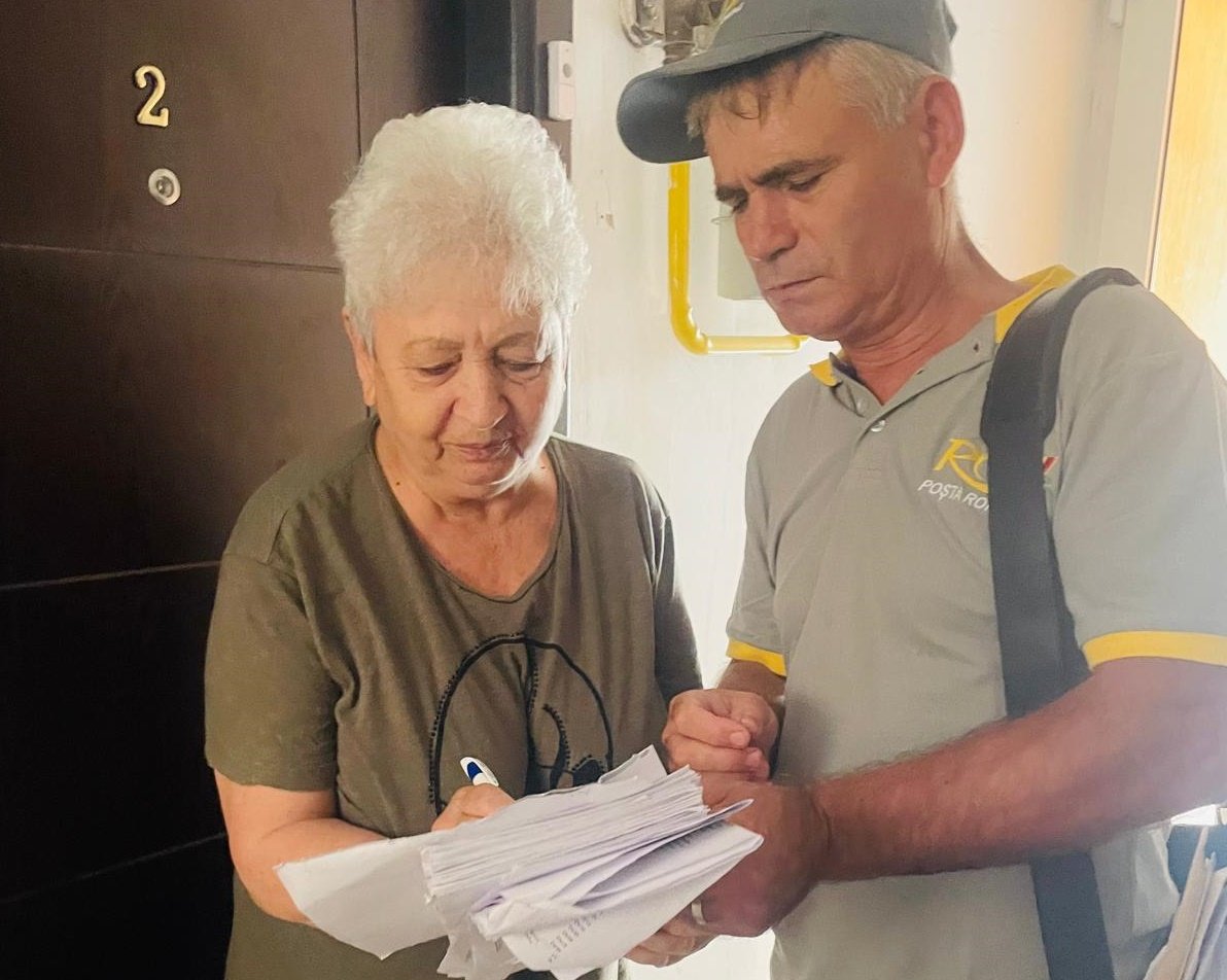 Terhet jelent a számára, átadná a nyugdíjak kézbesítését a posta