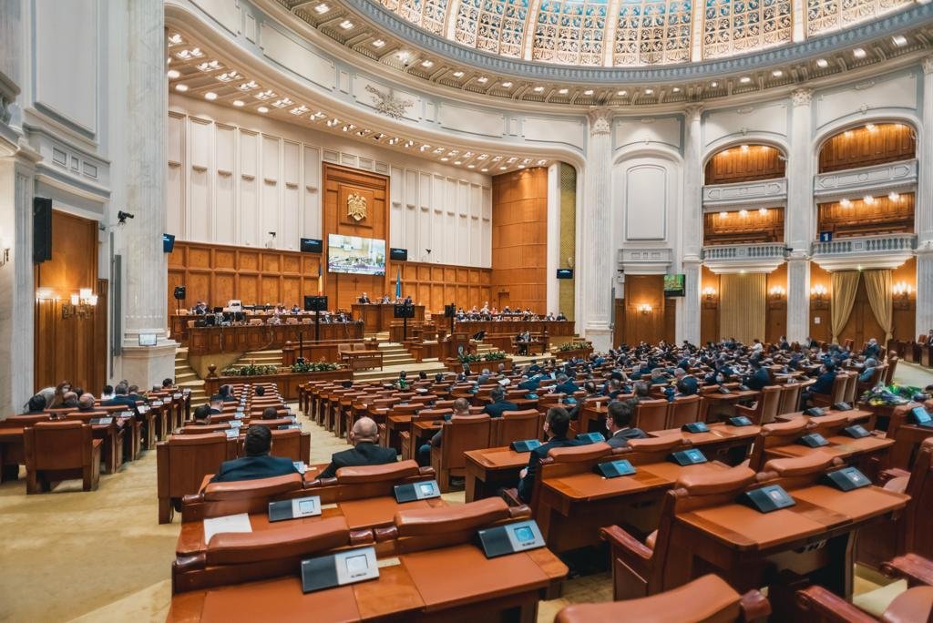 A képviselőház megválasztotta alelnökeit, titkárait és háznagyait