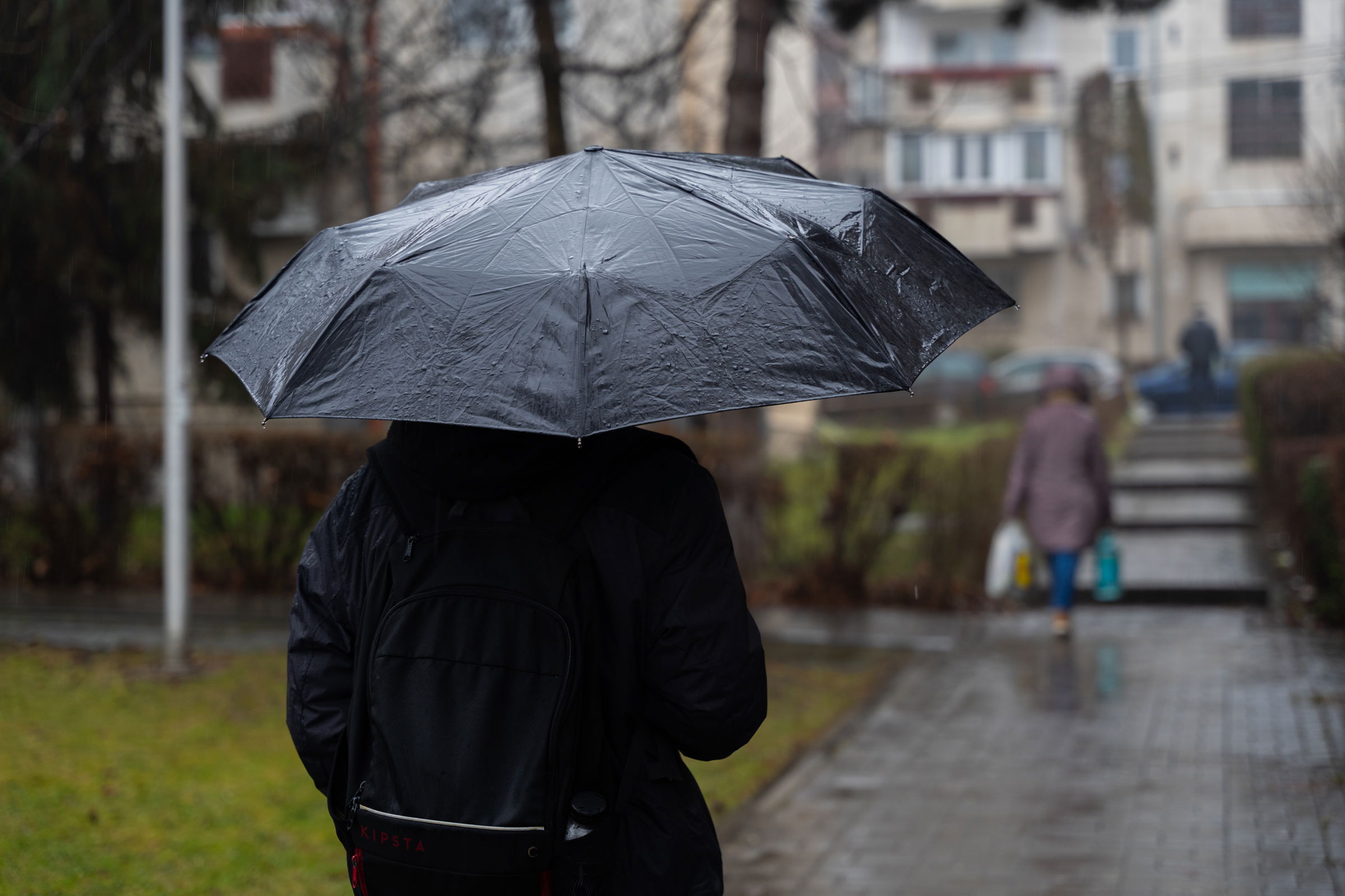 Folytatódik a hideg, csapadékos, szeles idő