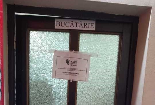 Nagy árat fizethet a szálloda, ahol több tucat vendég kapott ételmérgezést