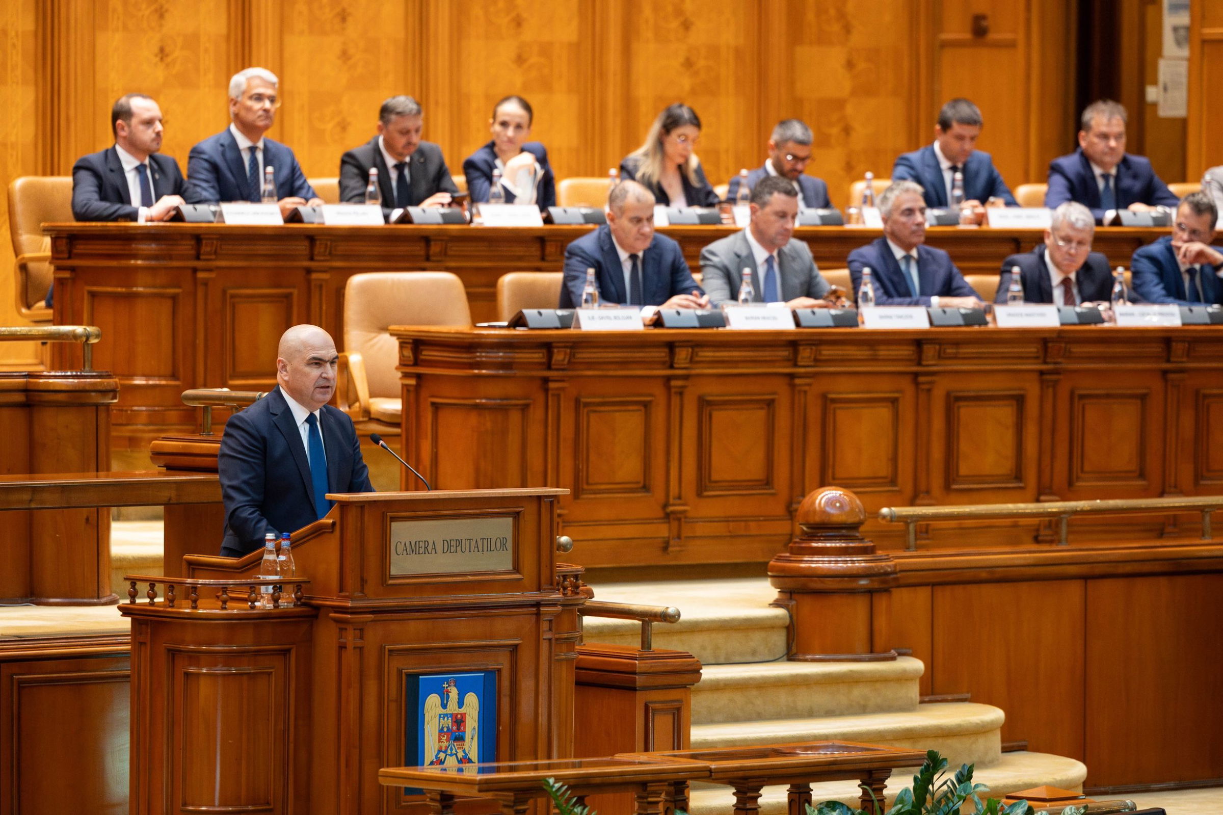 Hétfőn felelősséget vállal a kormány az újabb megszorító intézkedésékért