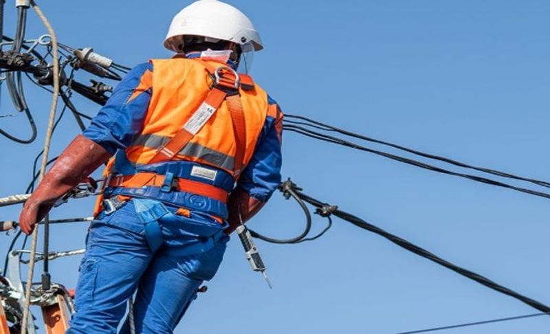 Tervezett áramszünet lesz Székelyhíd több utcájában