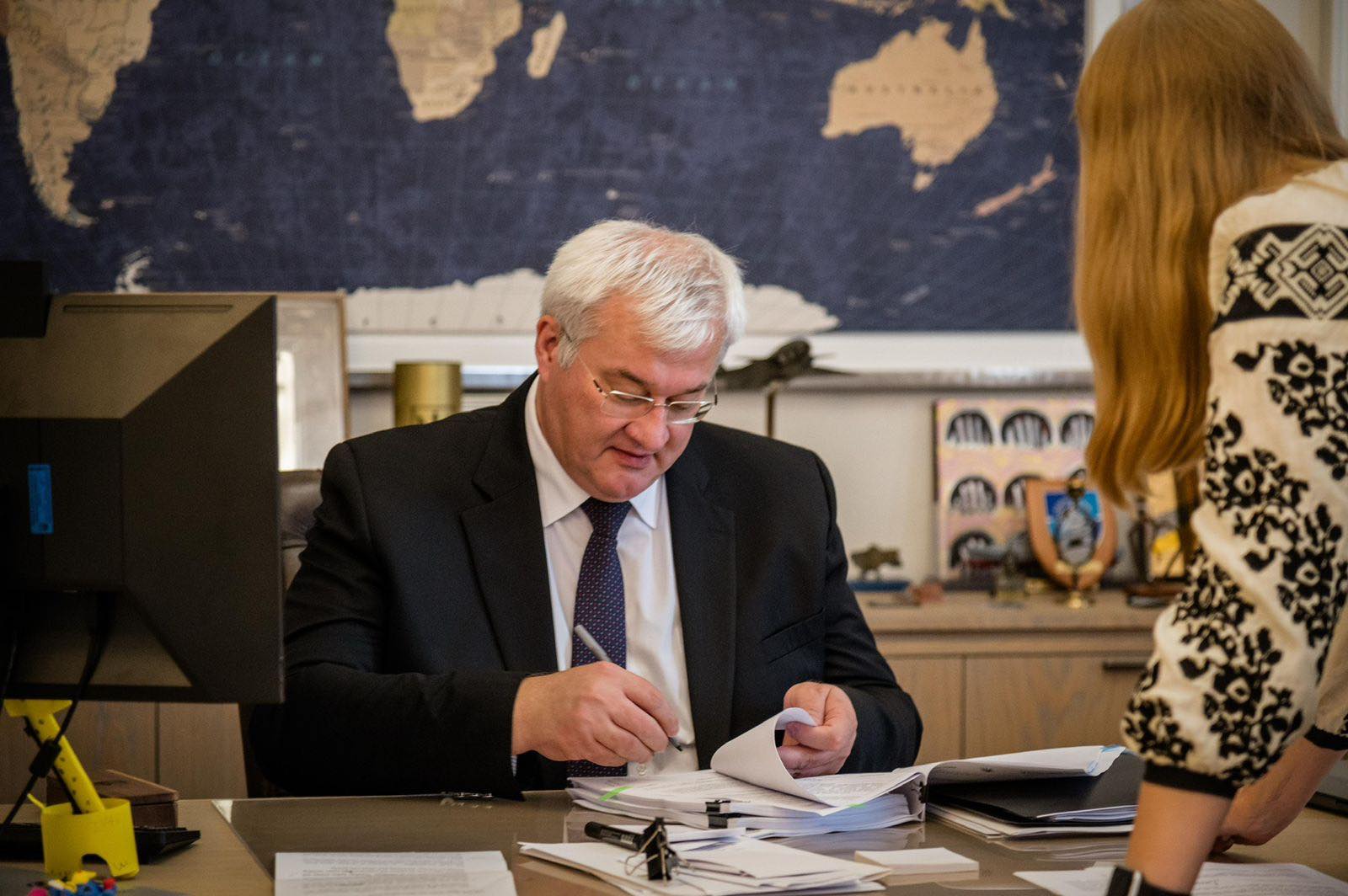 Külügyminiszter: Ukrajna készen áll a legmagasabb európai normák alkalmazására a nemzeti kisebbségek védelmében