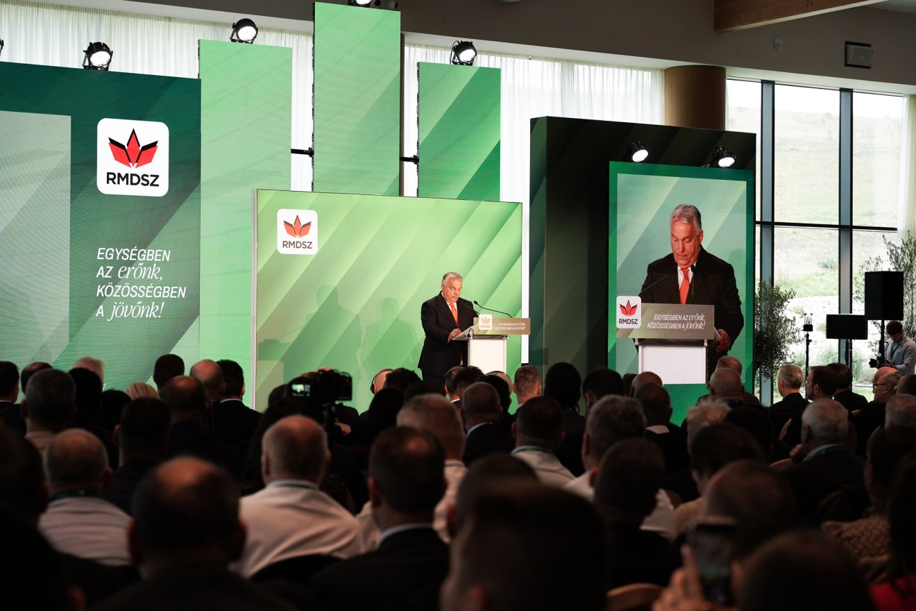 Orbán Viktor: Az erdélyi magyar közösség erős, dolgozik, nevel, teremt, épít és győz