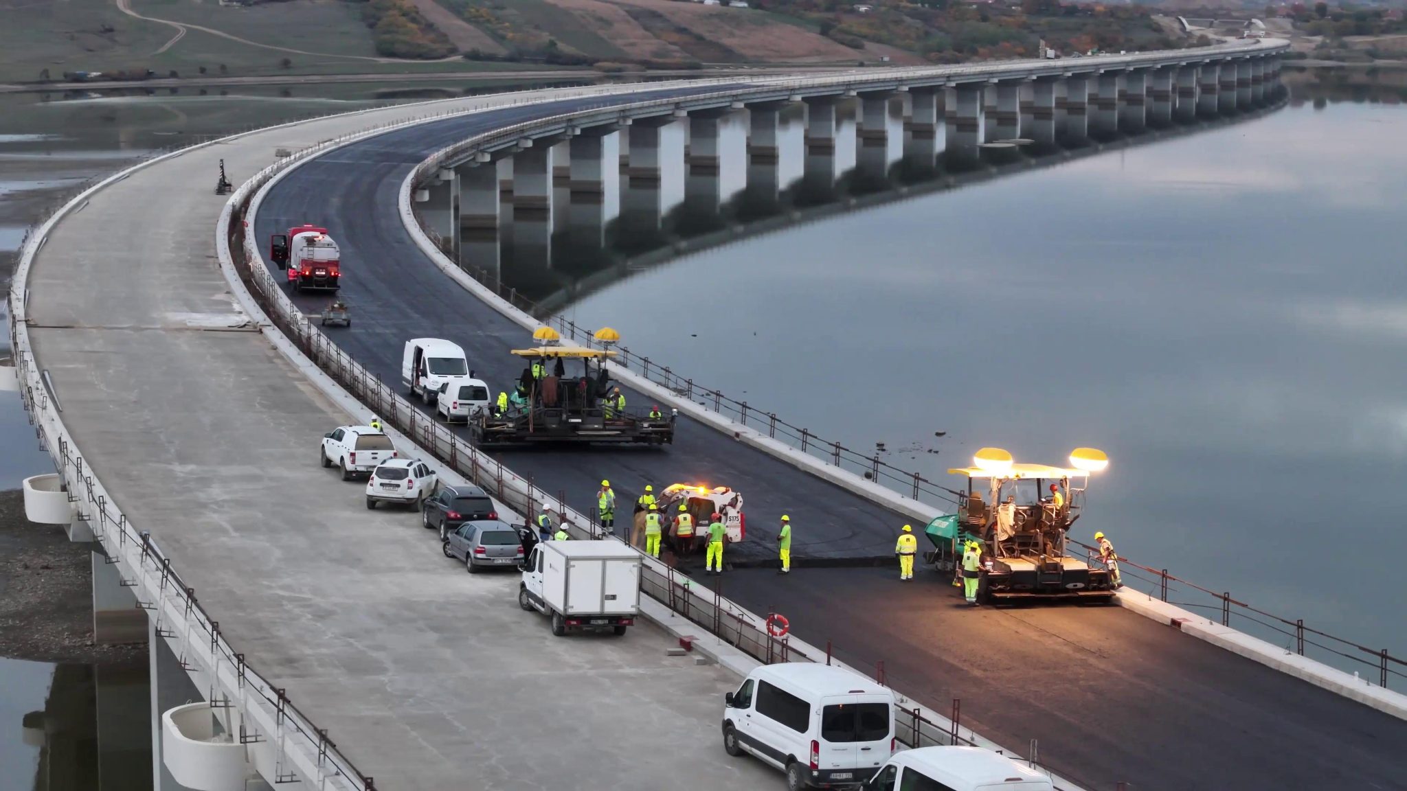 Látványos szakaszához érkezett az autópálya-építés Bihar megyében | FOTÓK ÉS VIDEÓ!