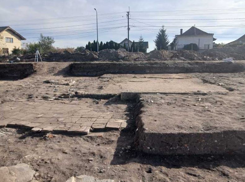 Zöld jelzést kapott Erdélyben a nemzetközi jelentőségű római kori lelőhelyre építendő buszpályaudvar