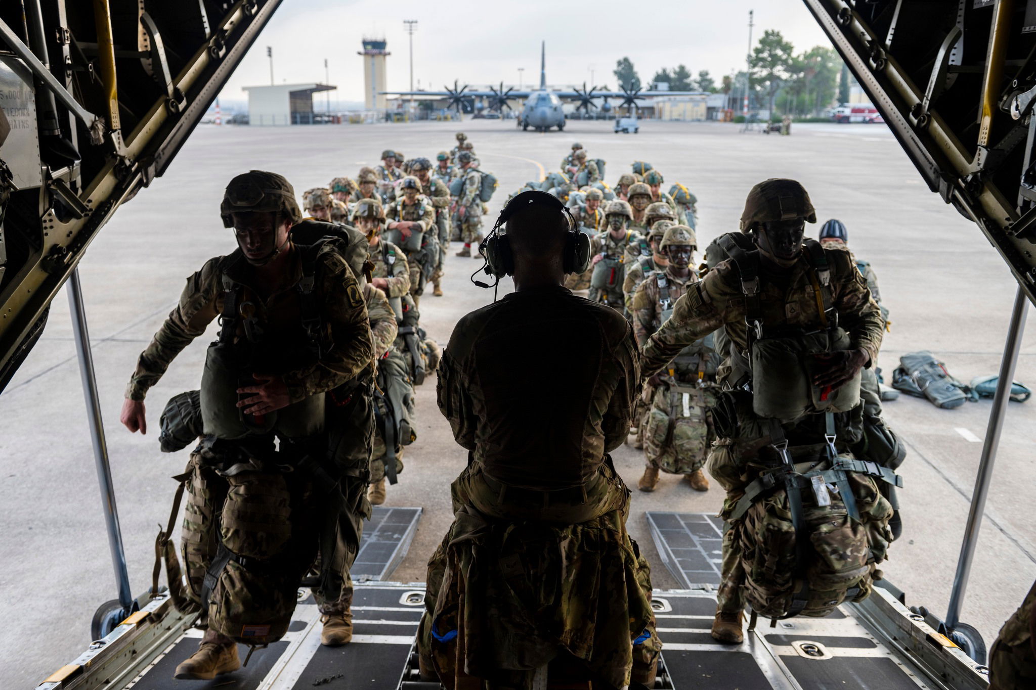 Az amerikai katonák maradnak Romániában, de változni fog a váltásuk rendszere