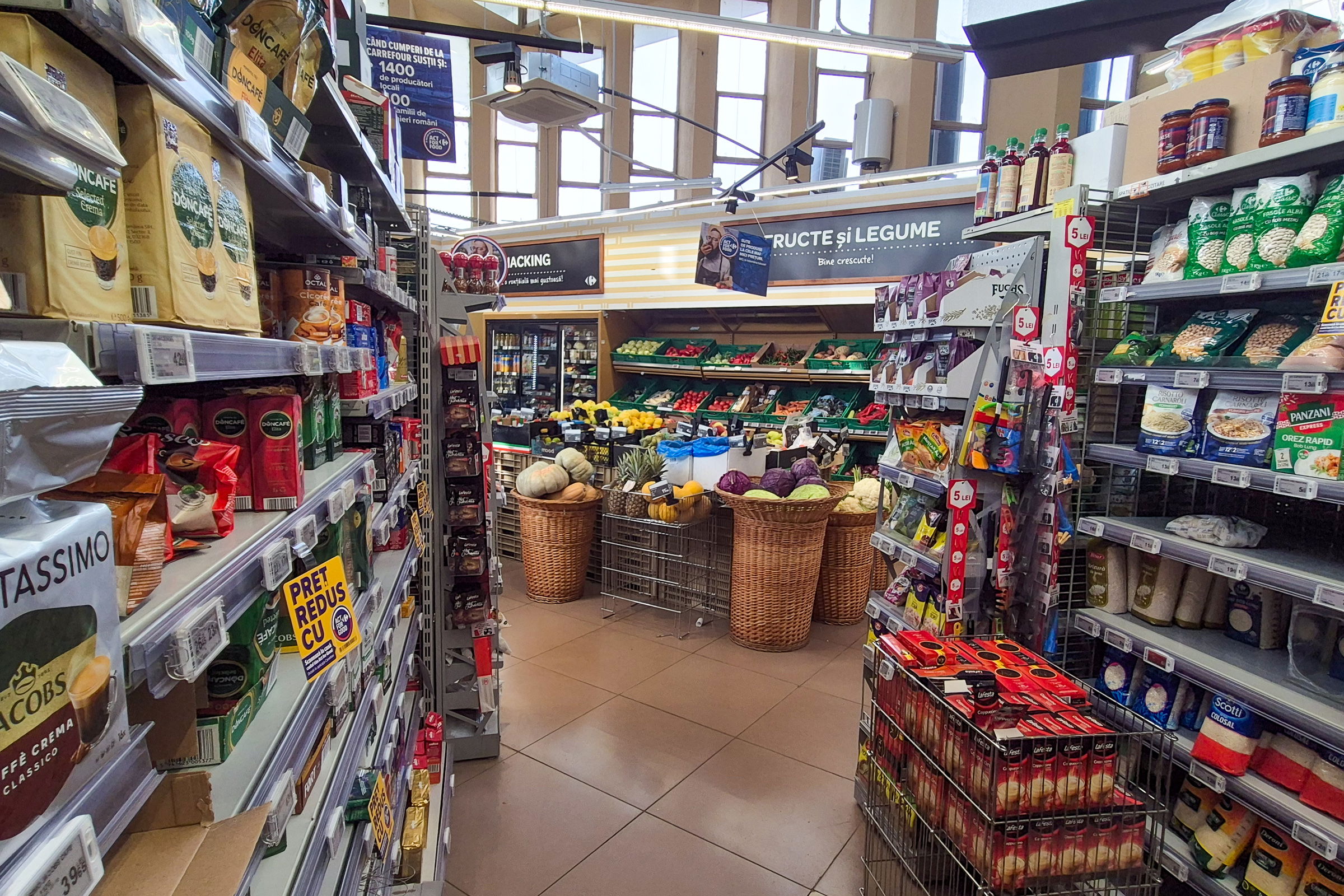 Fizetés nélkül surrant ki két férfi az üzletből, nem jutottak messzire