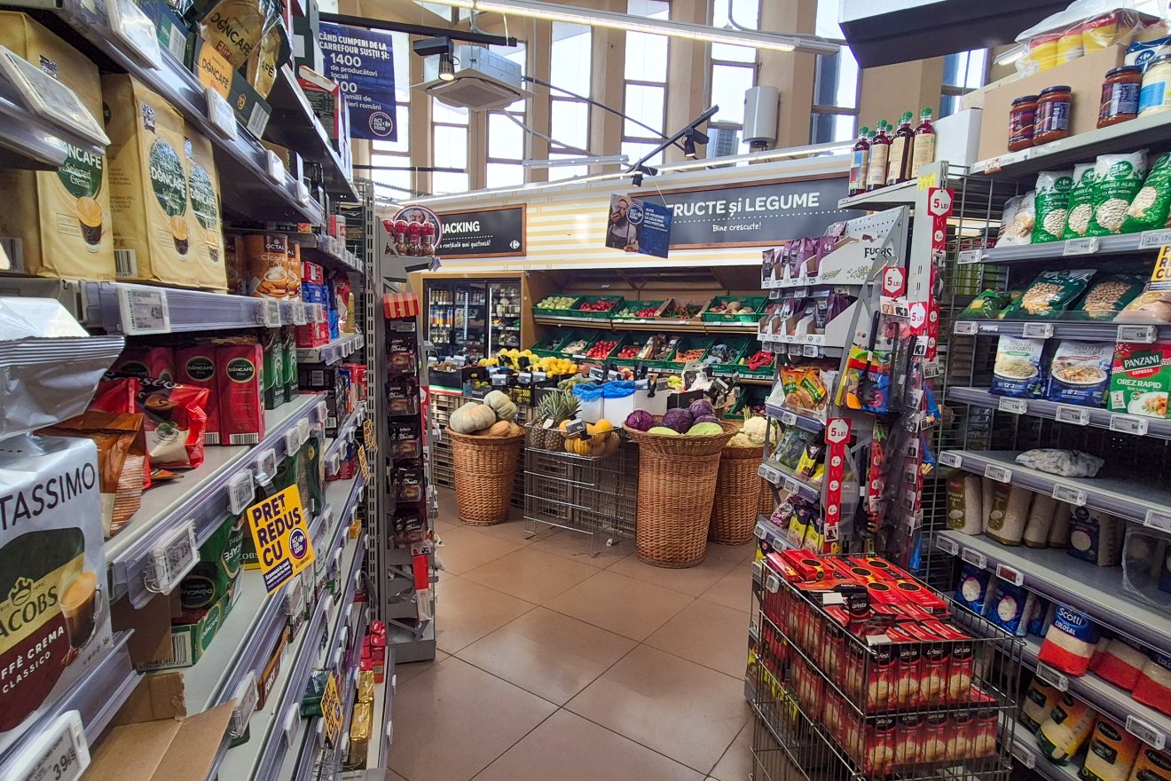 Fizetés nélkül surrant ki két férfi az üzletből, nem jutottak messzire