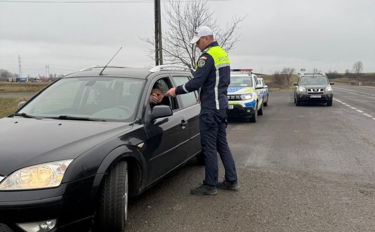 Javaslat: ne bírságolják meg a járművezetőt, ha nincs nála a jogosítványa