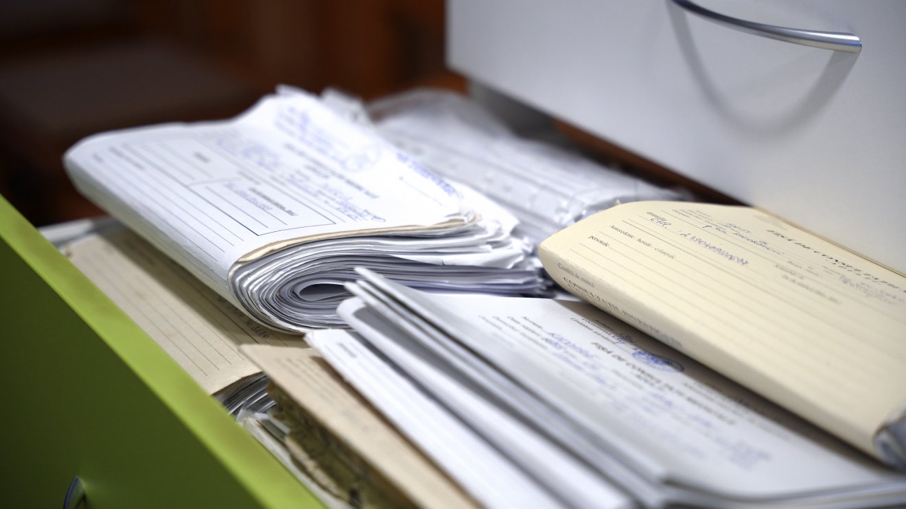 Az ombudsman megtámadta az alkotmánybíróságon a betegszabadságra vonatkozó új kormányrendeletet