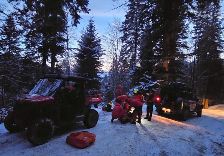 A hegyimentők 123 személyen segítettek, 61 személyt kórházba is szállítottak