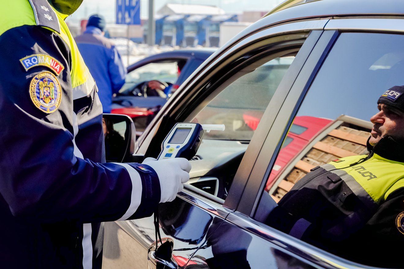 Ittasan és bevont jogosítvánnyal balesetezett egy váradi férfi