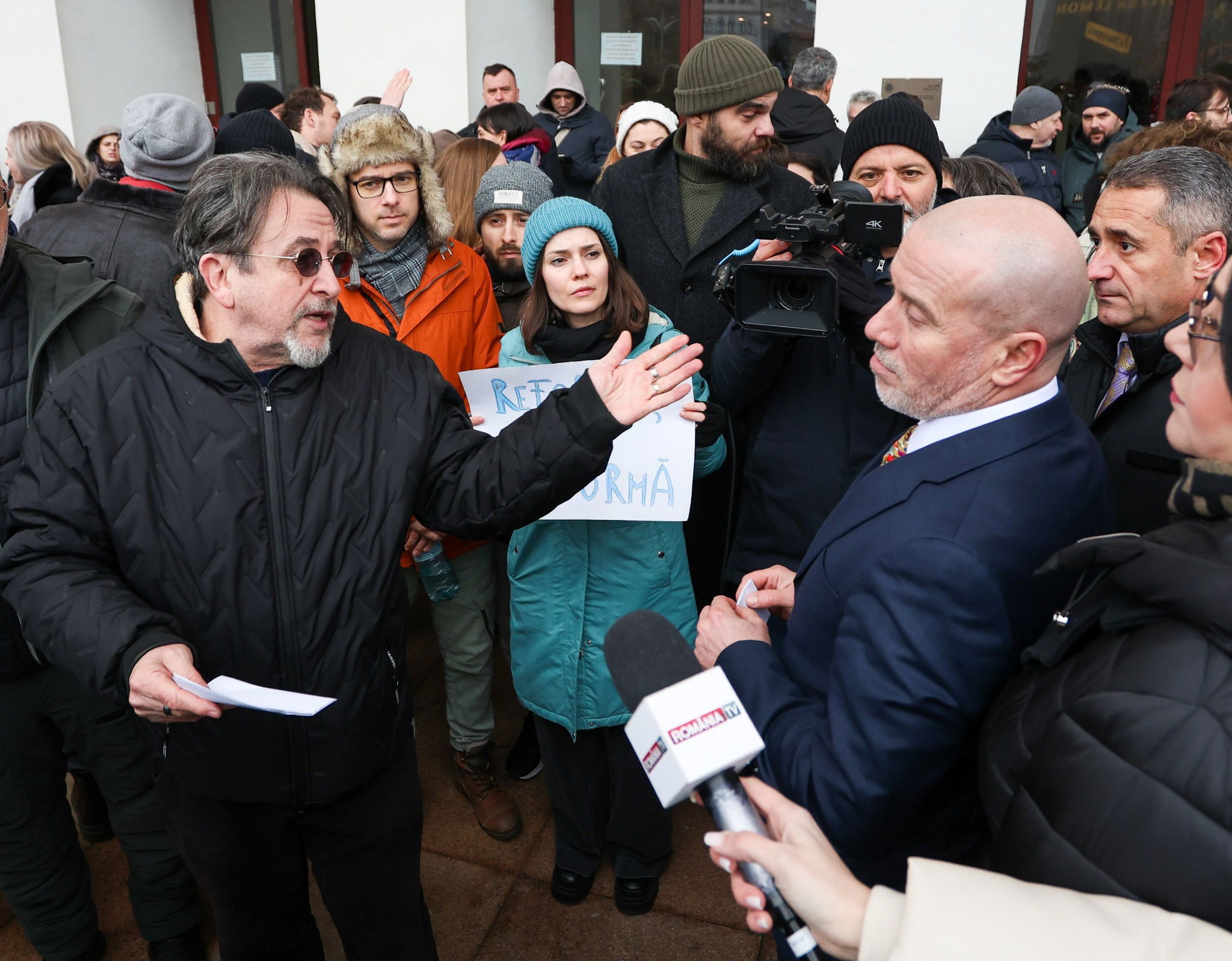 Felülvizsgálják a művészek munkaidő-nyilvántartására vonatkozó kísérleti tervet