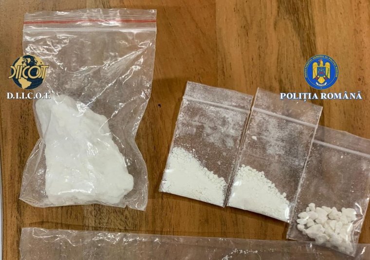 Kábítószerrel teli hátizsákkal bukott le egy 20 éves váradi fiatal, börtönbüntetésre ítélték