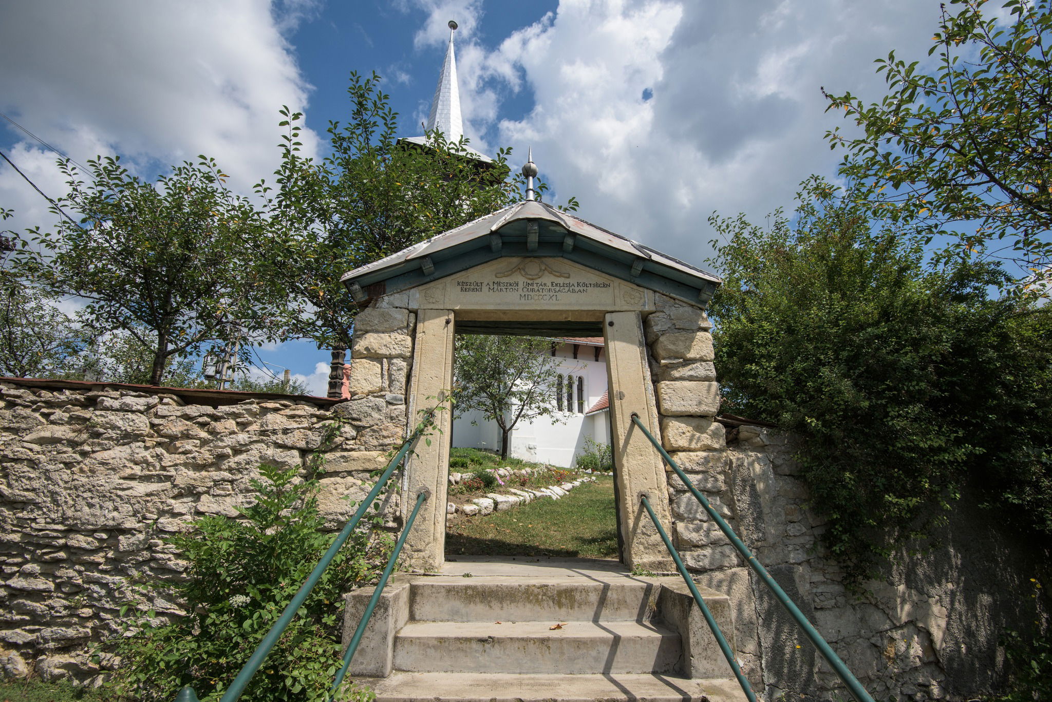 Erdélyiség és egyetemesség egészséges összhangja: Balázs Ferenc életművét állítja a ma embere elé az unitárius egyház