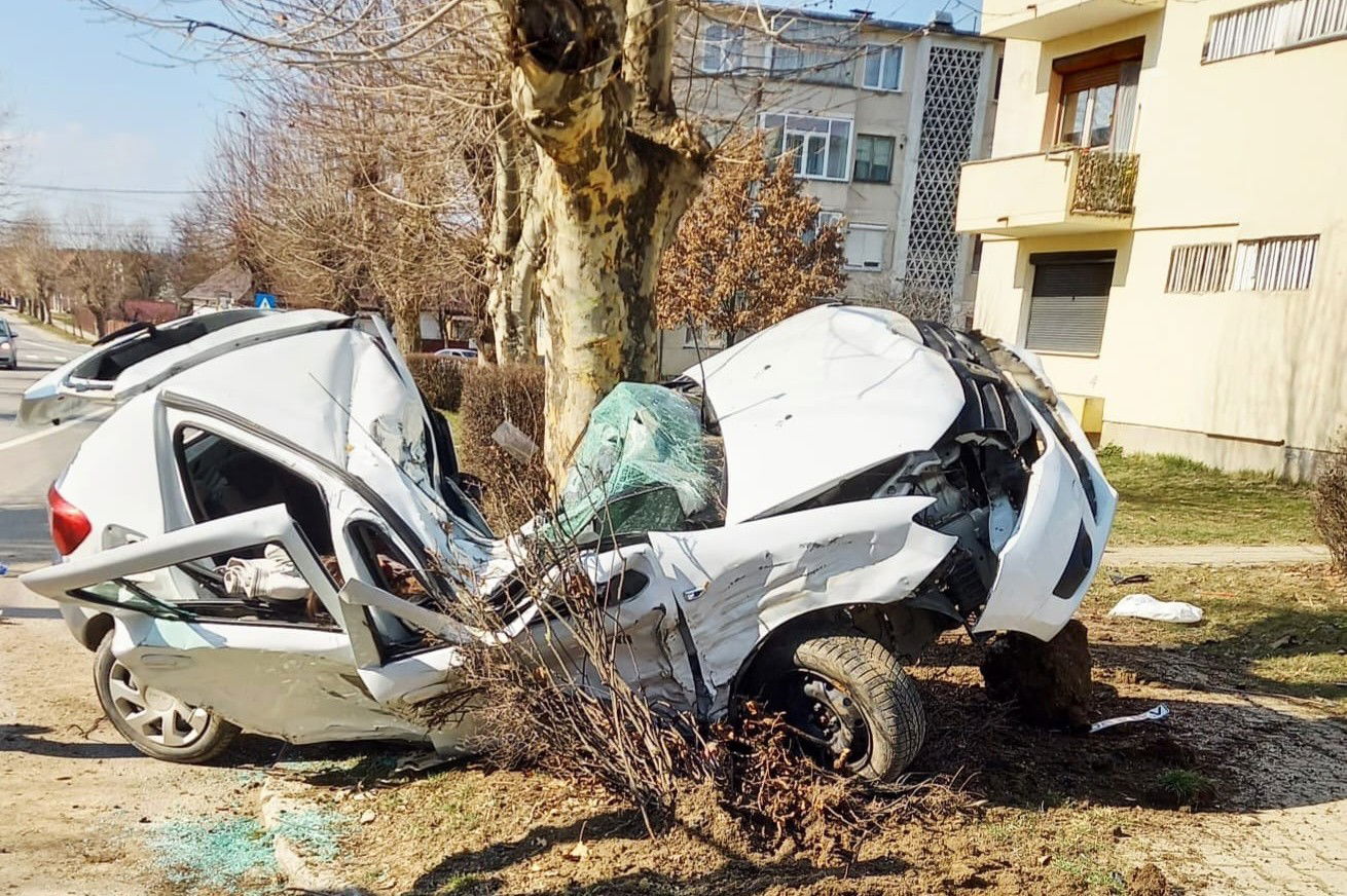 Hatvan százalékkal csökkent a súlyos közúti balesetek száma 2019-hez képest Romániában