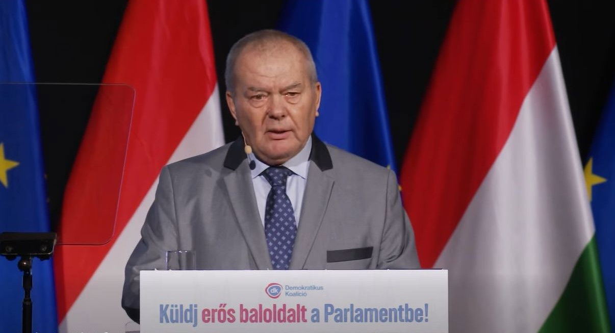 A DK mellett, a külhoni magyarok szavazati joga ellen kampányol az RMDSZ volt honatyája