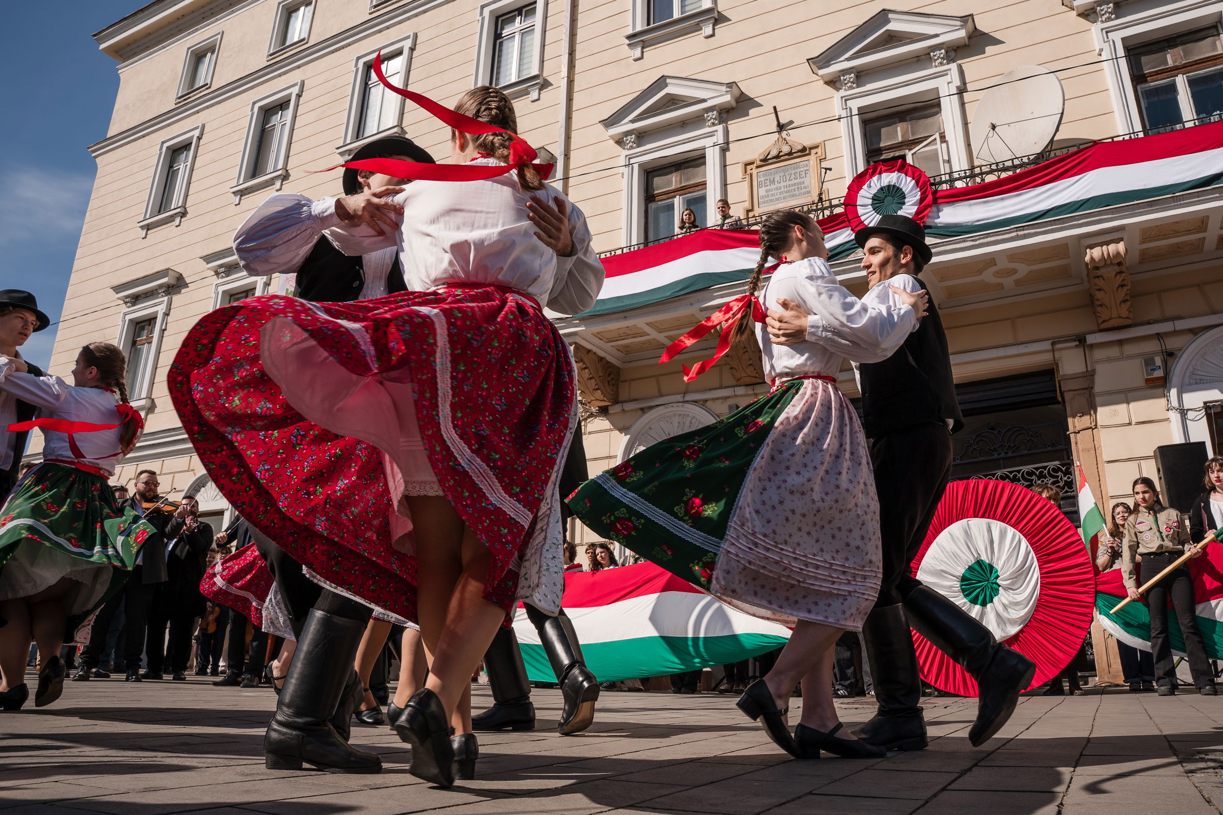 Március 15-i ünnepség Kolozsváron: így csendült fel a magyar himnusz a kincses város főterén (VIDEÓ, FOTÓRIPORT)