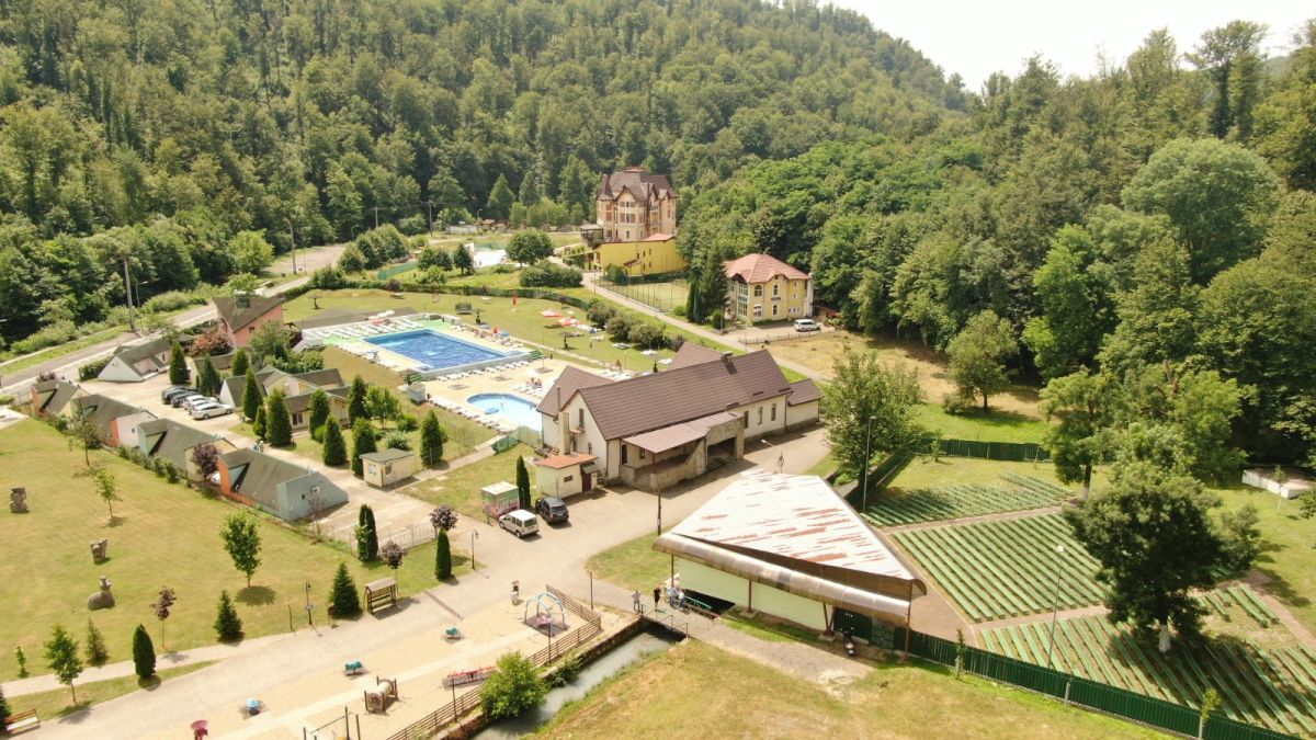 Két hónapos csúszásban a balneoterápiás kezelések a magyar gyógyturizmus egyik bölcsőjében