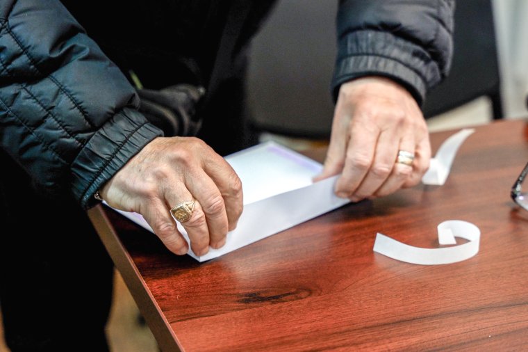 Már 192 ezer levélszavazatot leadtak a választópolgárok