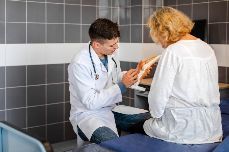 Új szabályozás: több esetben is kifizetik a betegszabadság első napját