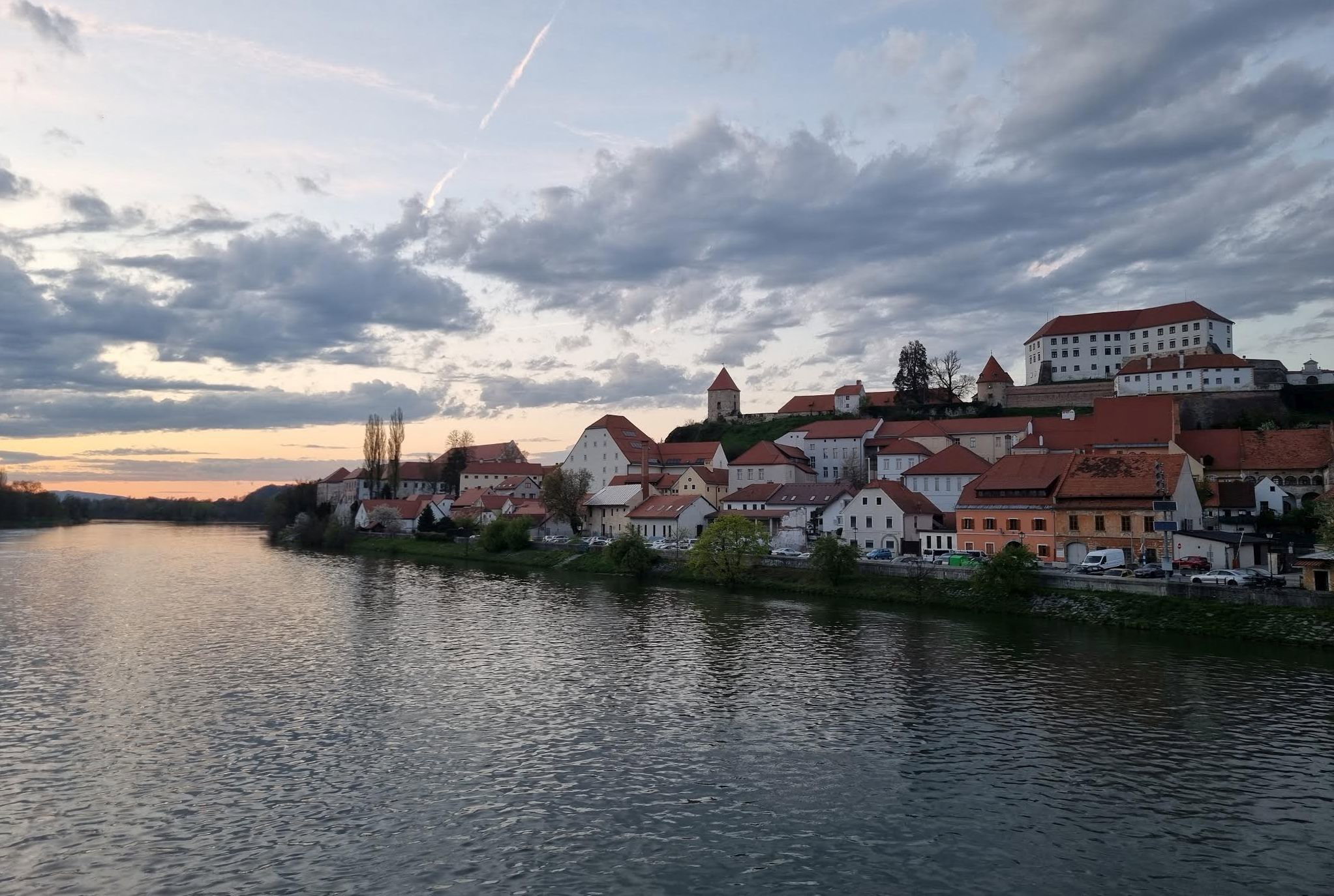 Italiano vero: autóval Olaszországba az igazi pizzáért, spagettiért, Velencéért (1.)