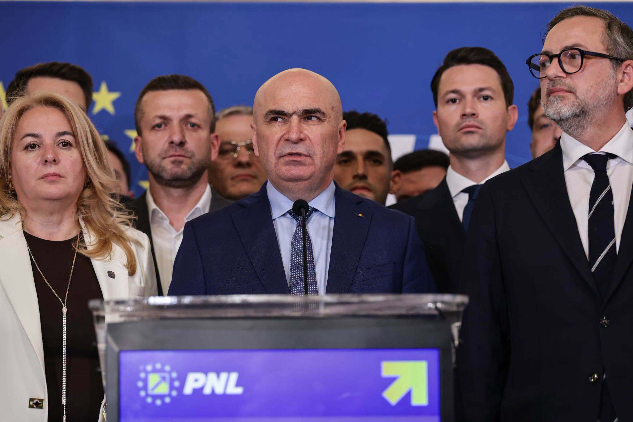 Bolojan marad a PNL élén, a párt szakít a PSD-vel és új irányt hirdetett