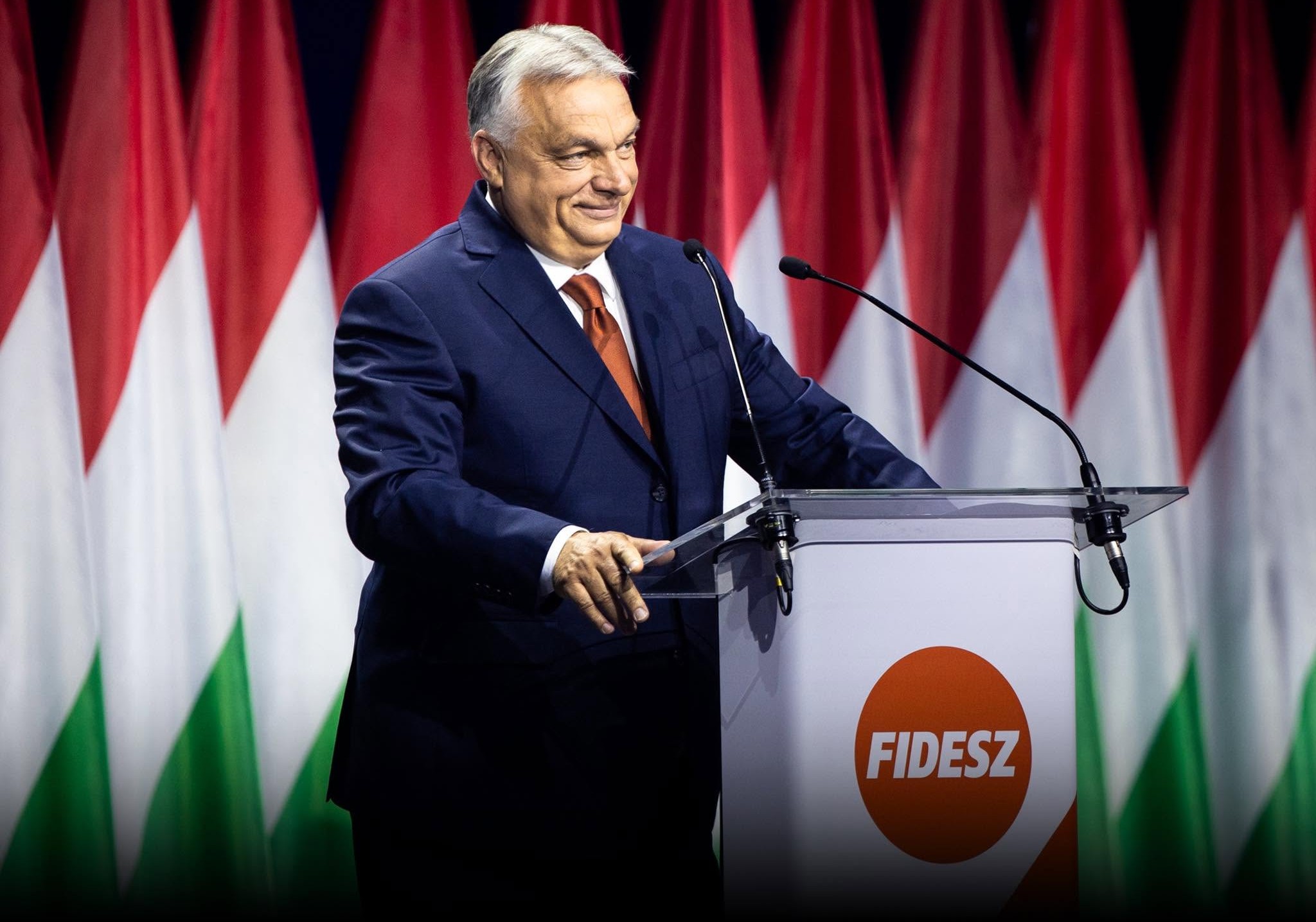 Újraválasztották Orbán Viktort a Fidesz elnökének