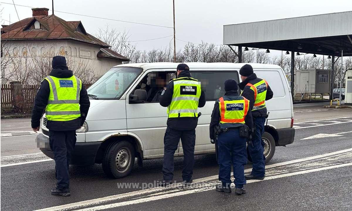 Eltűntek a sorompók, de a rendőrök nem: így ellenőrzik a román–magyar határt Schengen után