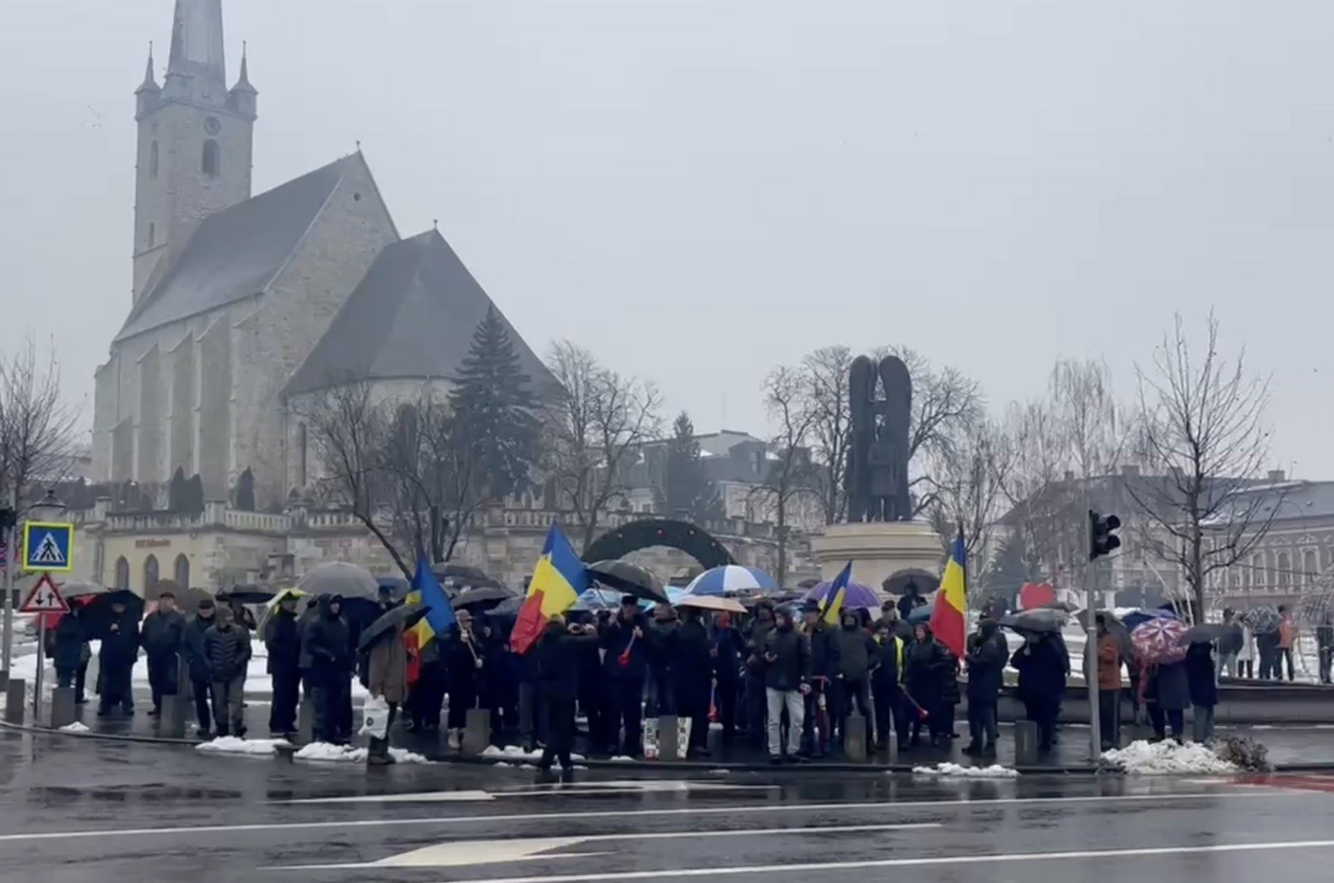 Erdély más településeire is átterjedtek az adóemelések elleni tiltakozások