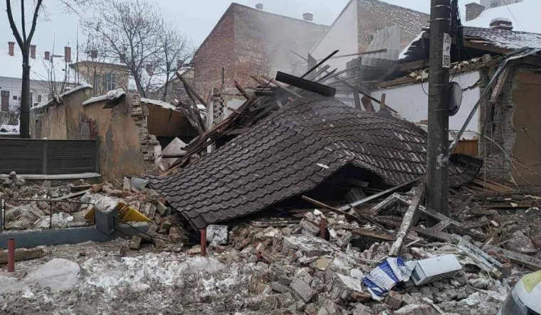 Robbanás történt egy Temes megyei rendőrségen, három rendőr megsérült