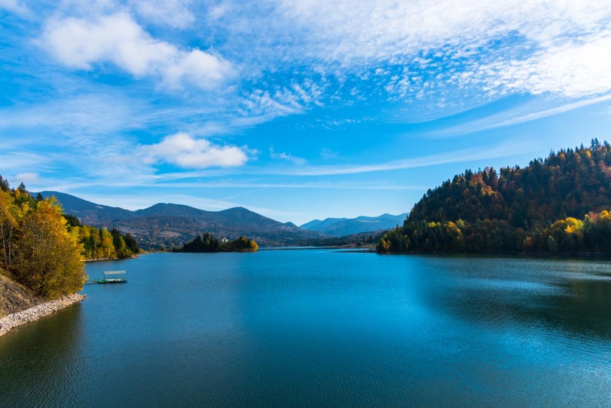Vízibiciklizés közben belefulladt a Kolibica-tóba egy 57 éves férfi