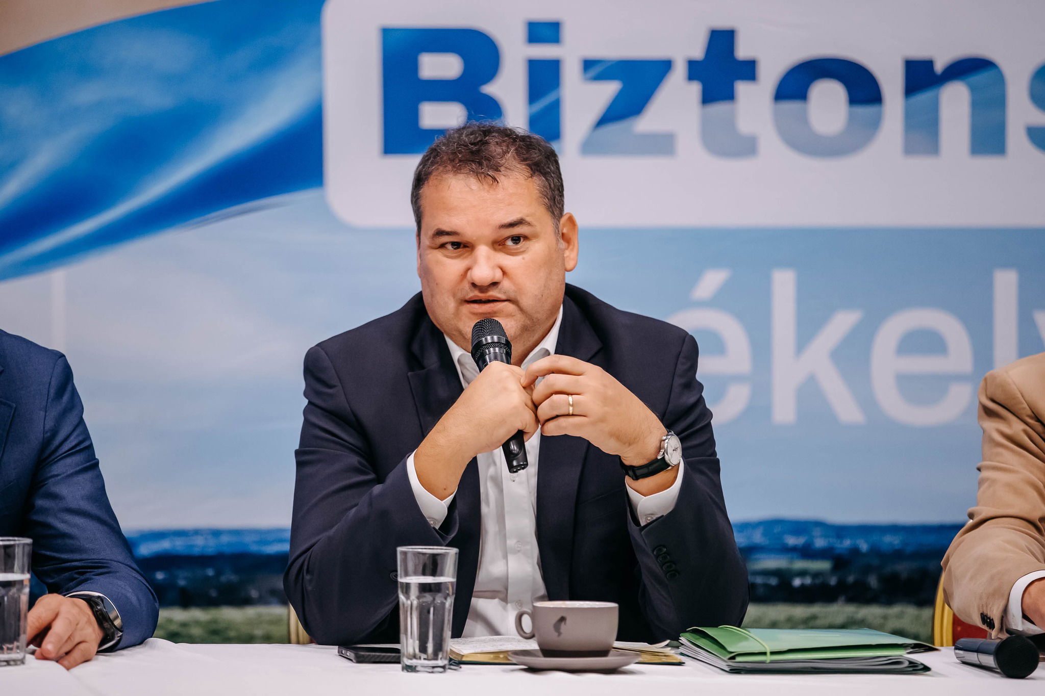 Cseke Attila: Több mint 700 önkormányzatnál nem lenne szükség létszámcsökkentésre