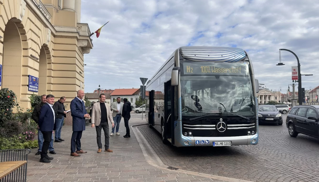 Környezetbarát buszt mutattak be Nagyváradon