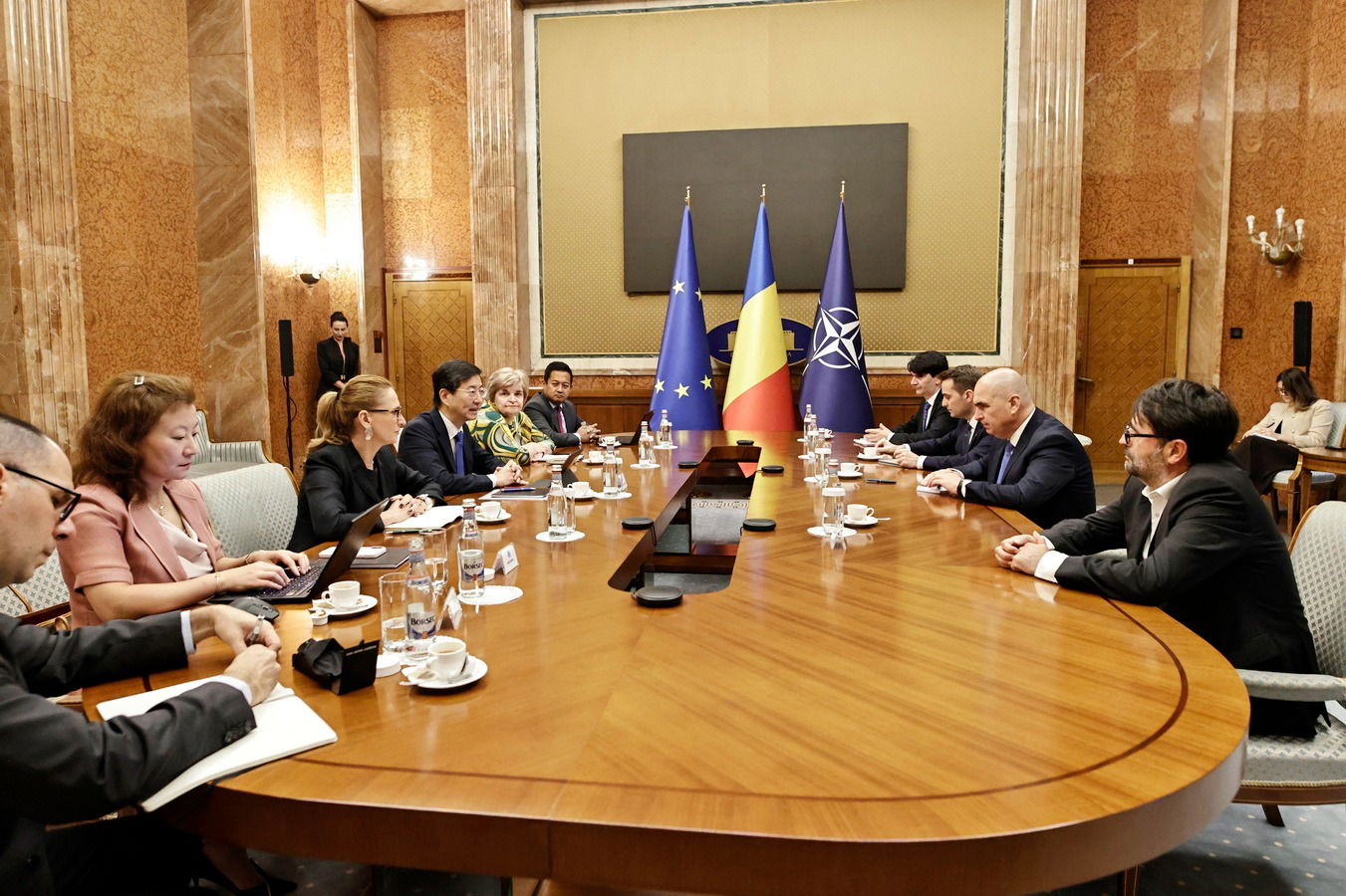 Az IMF a román gazdaság fokozatos növekedésére és az infláció egy éven belüli csökkenésére számít