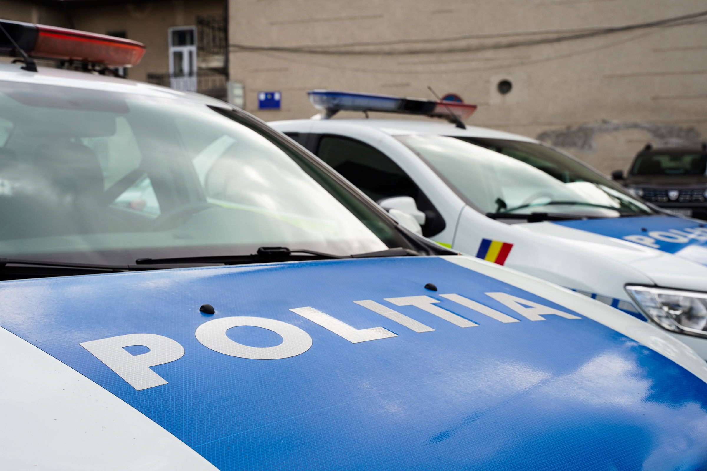 Vizsgálat indult két temesvári diák ügyében, akik intim kapcsolatot létesítettek az iskola mosdójában