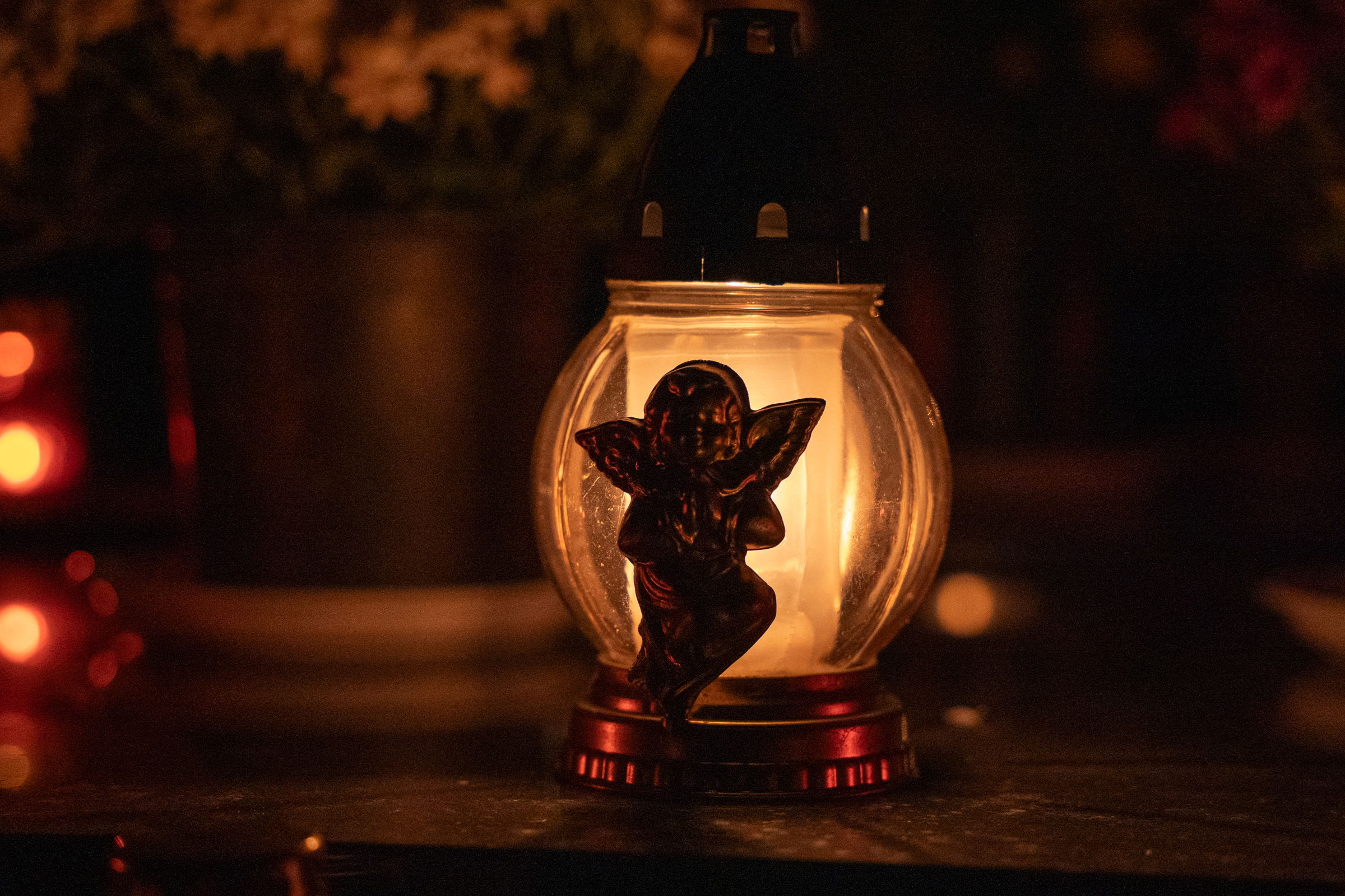 Gyászhírek, 2025. december