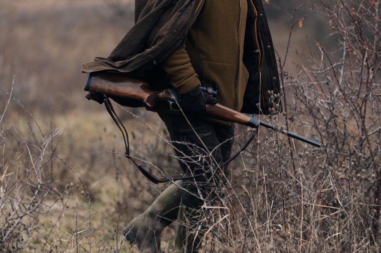 Tragédia vadászat közben: elhunyt egy nyugdíjas tűzoltó Bihar megyében