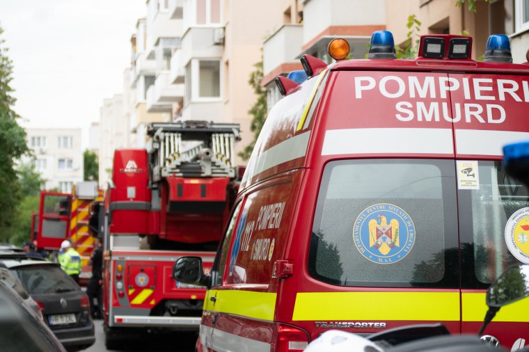 Napellenző fogta fel egy kétéves kislány zuhanását a második emeletről