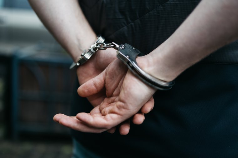 Gyermekpornográfia miatt állítják bíróság elé egy szalacsi iskola volt tanárát