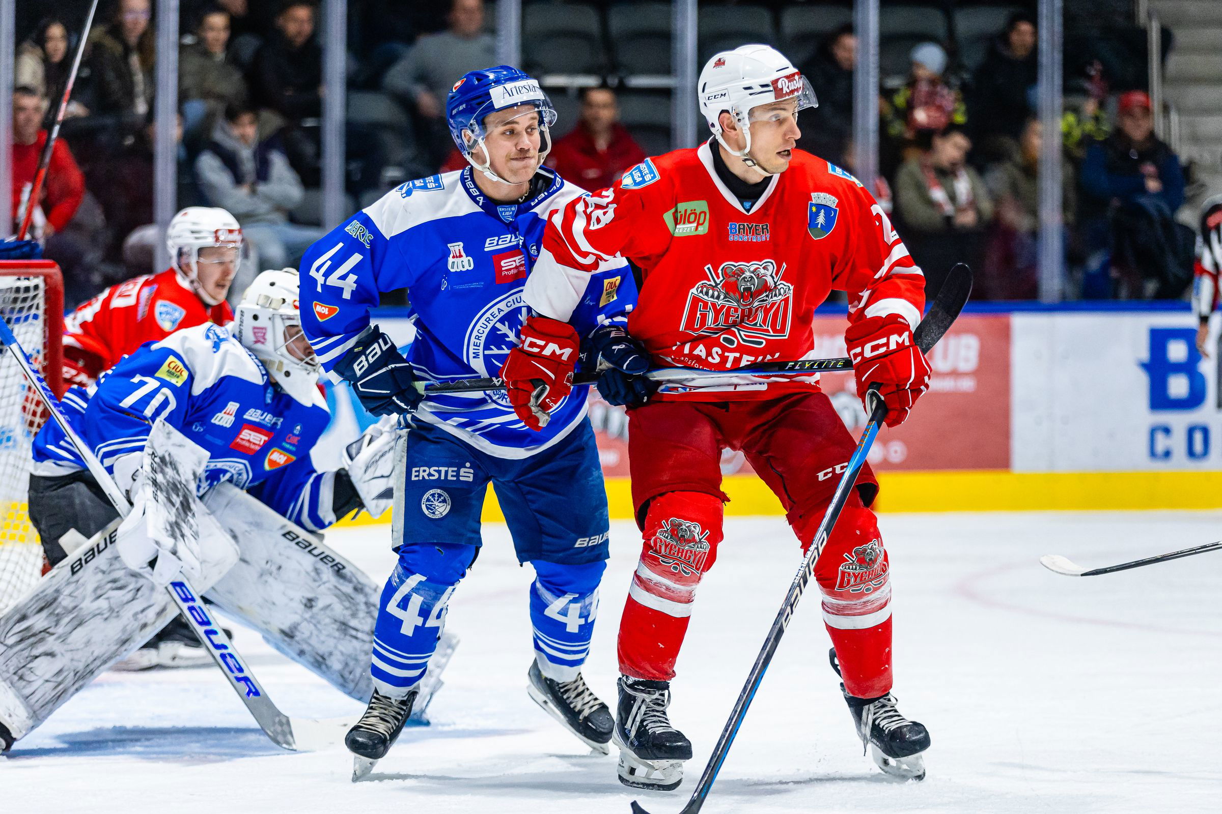 Óriási küzdelem, az aranygól döntött a GYHK–Sportklub székely hokipárharcban